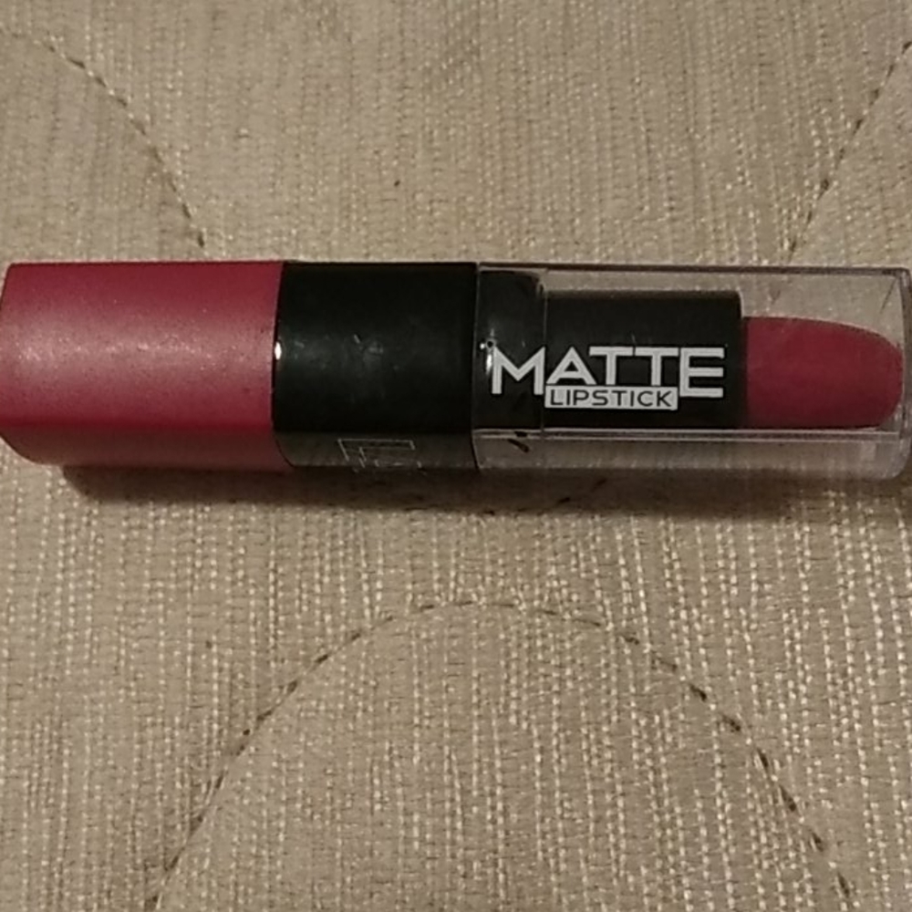 Lip stick
